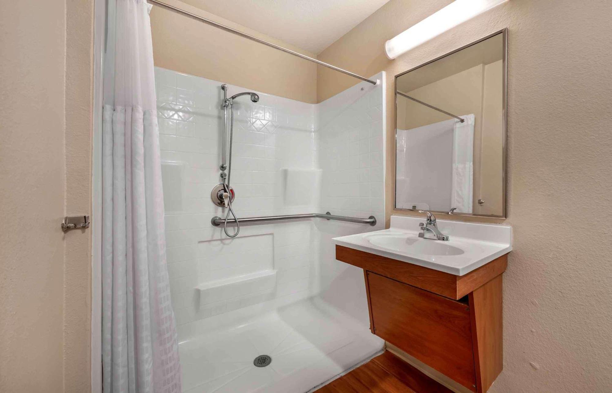 Extended Stay America Select Suites - Jackson - South Byram Екстериор снимка